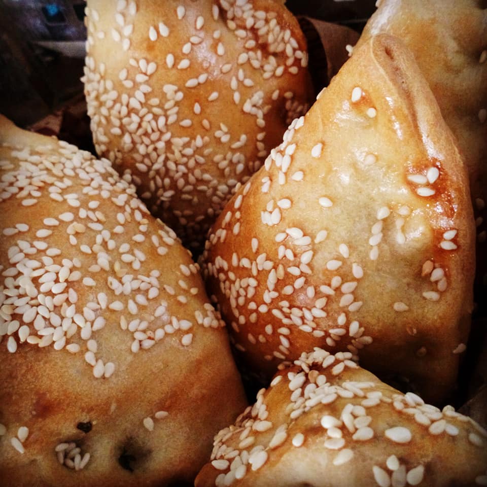 מאפה בצק קריספי ממולא