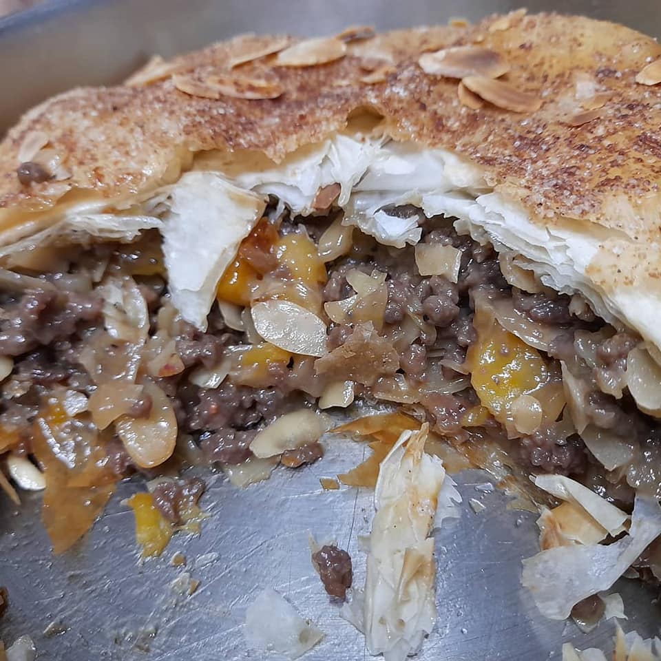 פסטייה ממולאת בבשר